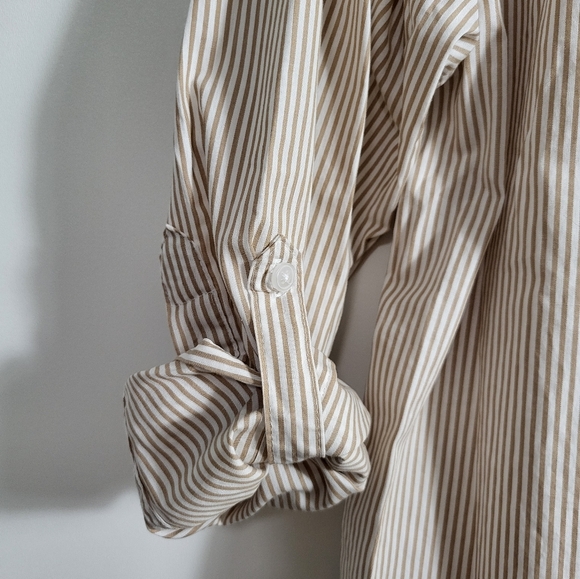 Gloria Vanderbilt tan white stripe button down shirt women's L #2236 - Picture 4 of 8